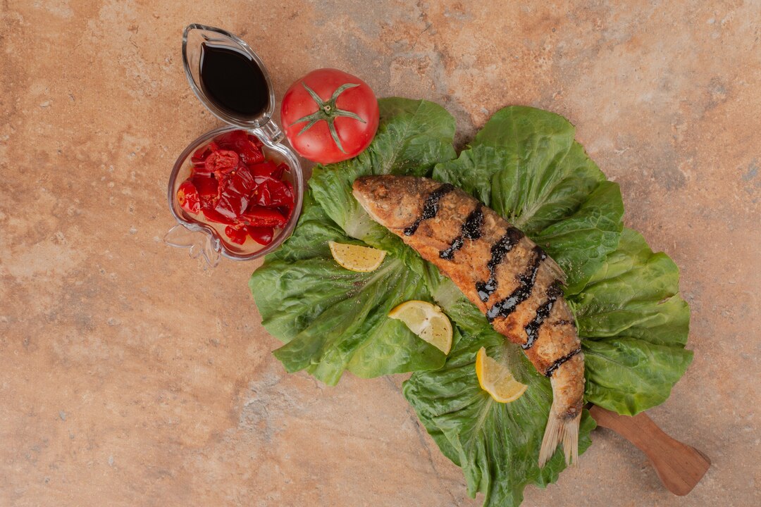 Fresh Mashuai grilled fish with Omani spices